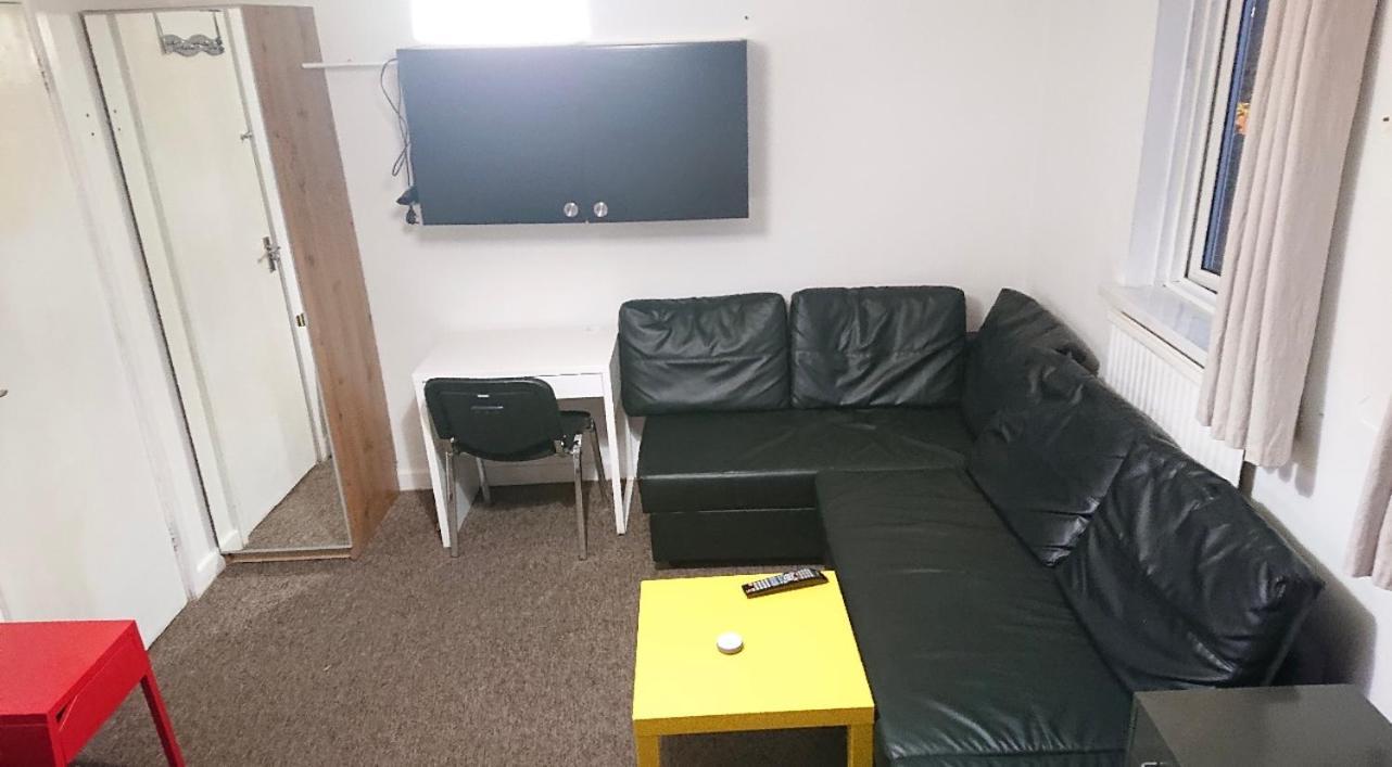 2- Room In Central Лондон Екстериор снимка